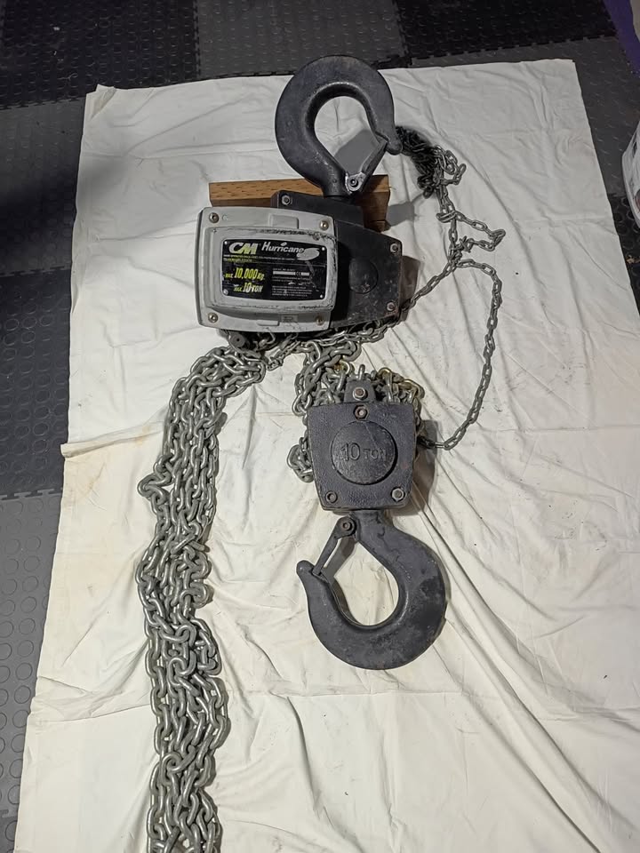 Hurricane Hurricane 10 ton 10 FT Lift Hand Chain hoist product photo 1
